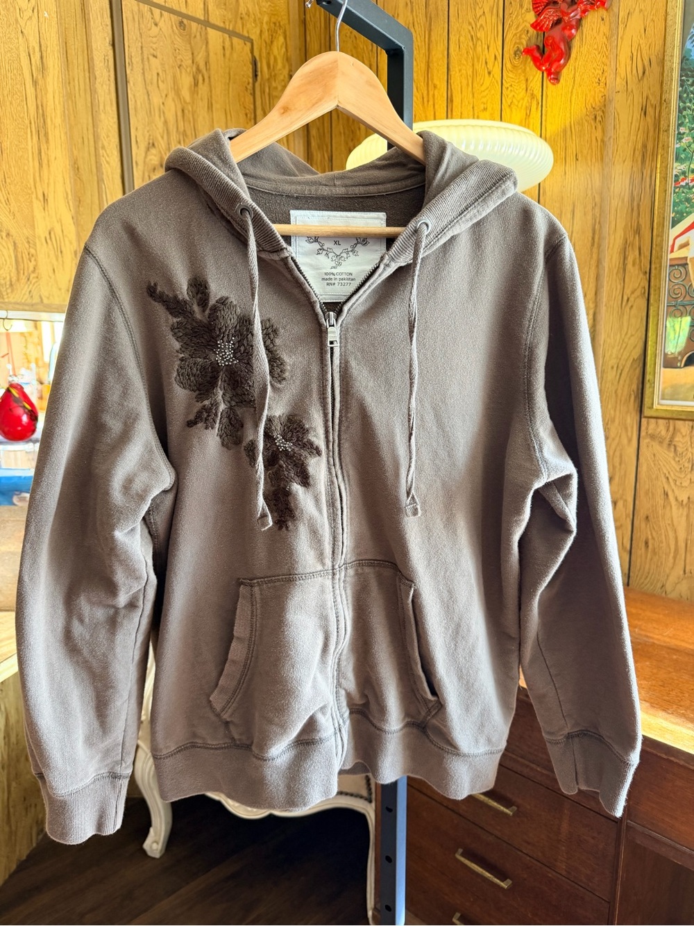 Sonoma Cozy Cotton V-Neck Zip Hoodie Sweater with Floral Appliqué Embroider